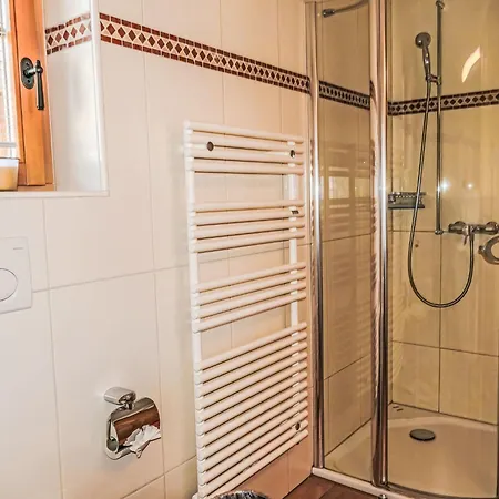 דירה Pfingstrose By Interhome *