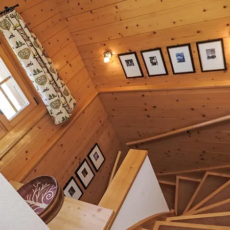 Pfingstrose By Interhome Apartman Grindelwald